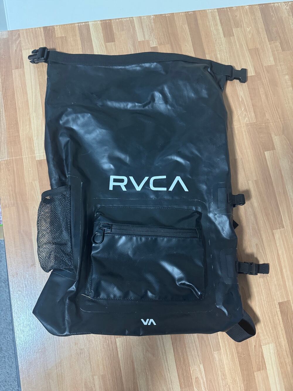 RVCA Go-Be Wet/Dry Backpack Roll-Top Dry Bag - Black (Style M3ABKGOB)